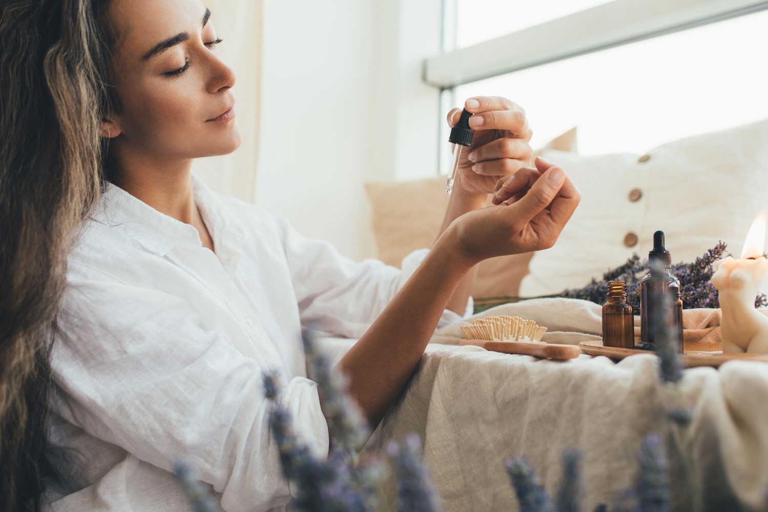 Come usare gli oli essenziali in casa: 7 idee semplici e naturali